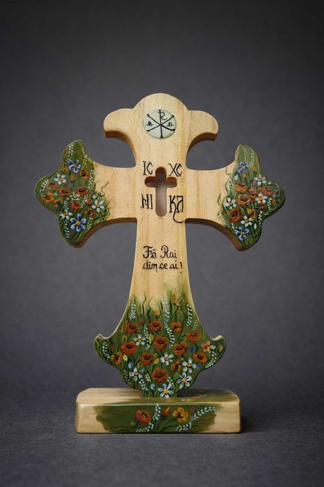 Cruci din lemn pictate manual – handmade