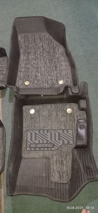 Trecker po'lik sotilodi