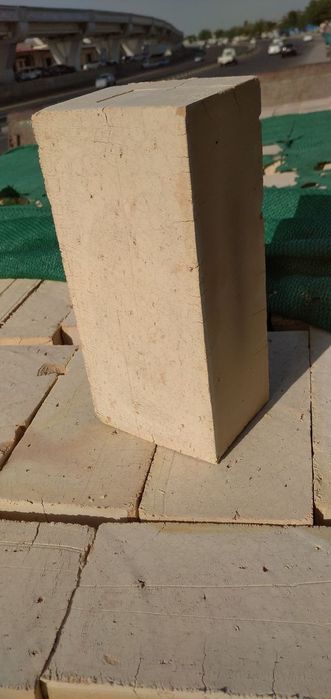 Пишган гишт ва Хом гишт