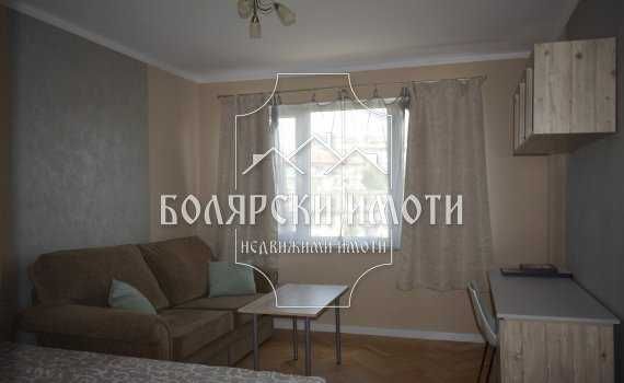 Просторен Четиристаен апартамент на бул. България