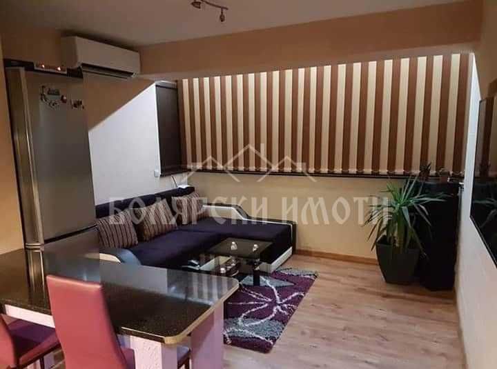 Продава се Четиристаен апартамент в Велико Търново, Чолаковци - 90 кв.м за 1141 €/кв.м - Снимка #1