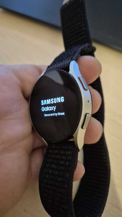 Smartwatch SAMSUNG Galaxy Watch,6 41mm, Wi-Fi, Android, Silver