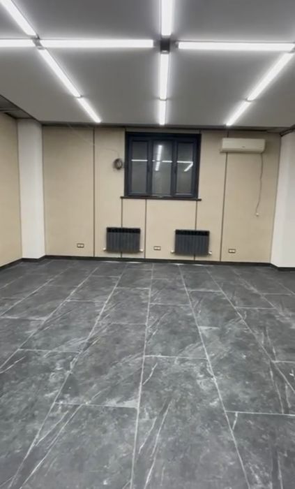 Shayhontohur 245m2 skolniy etaj har qanday besnes uchun arenda