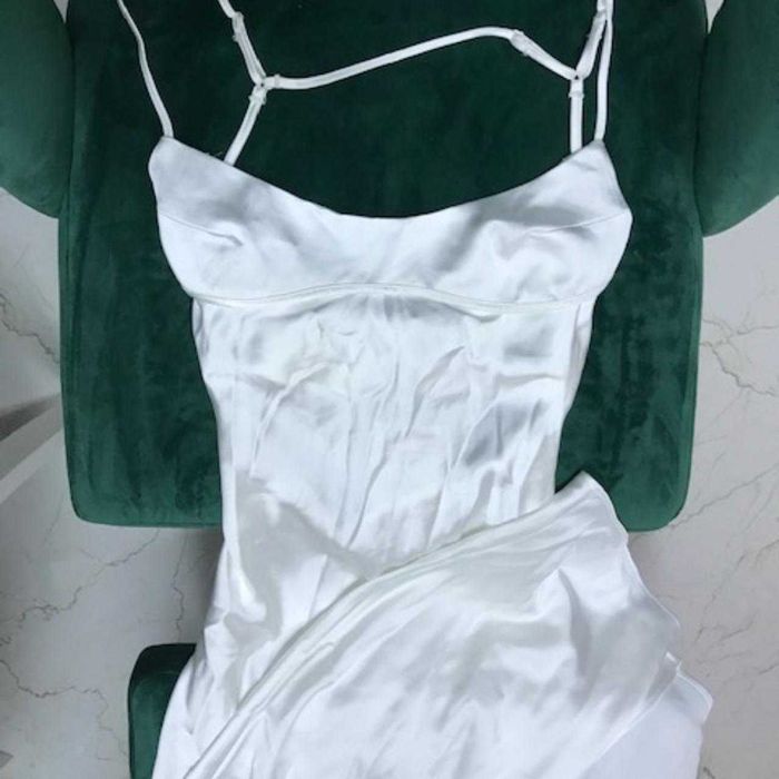 Zara rochie alba satin corset midi tiktok viral noua cut out spate gol