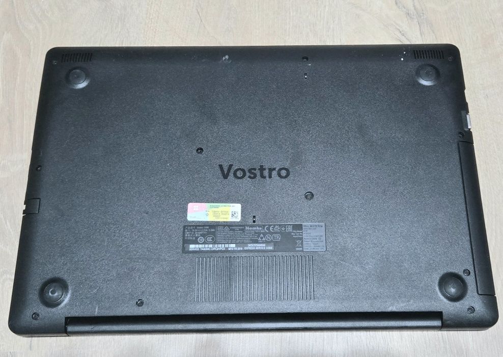 Laptop Dell Vostro 3590 i5 10210U 8GB RAM 250SSD Windows 11