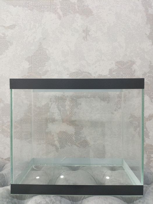 Продам аквариум  26 литров.