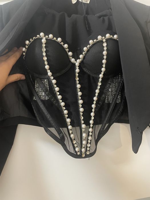 Compleu top fusta si sacou