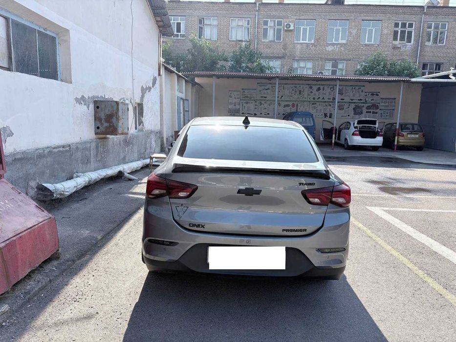 Chevrolet Onix Premier 2 Turbo AT PLUS
