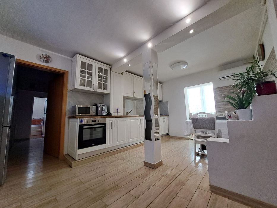 Proprietar,închiriez apartament Timișoara