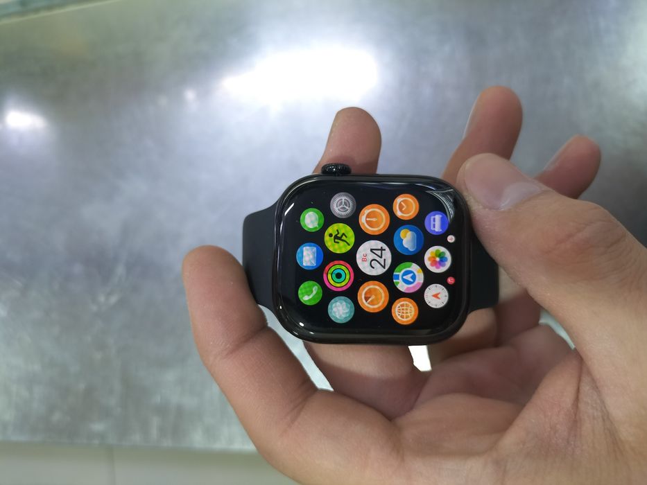 Apple watch 11/46