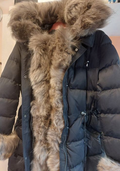 Дамско зимно яке с качулка