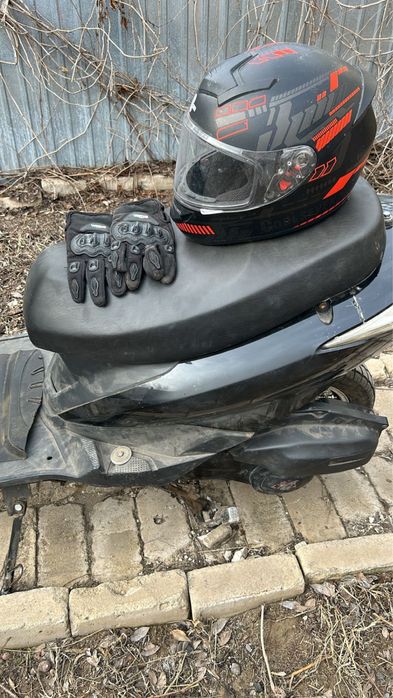 Продам скутер М8