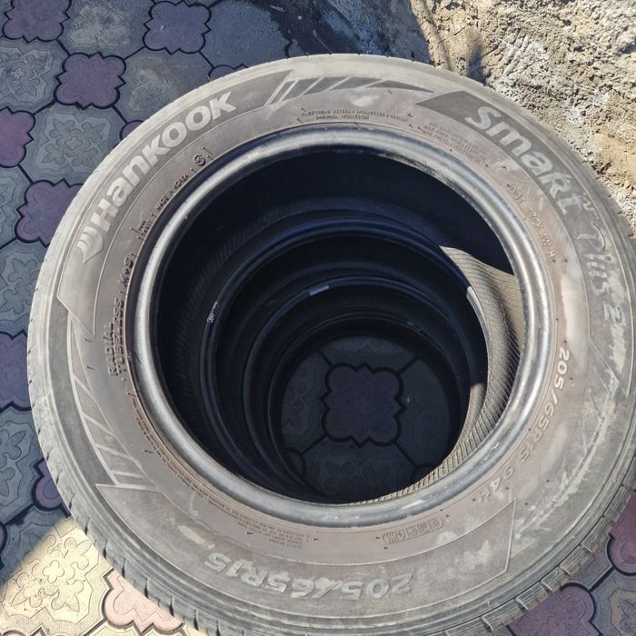 Продам шины 205/65/15