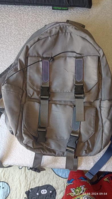 Продам б /у рюкзак школьный