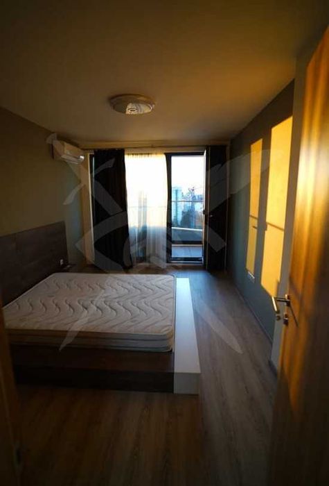 Дава се под наем Двустаен апартамент в Варна, Бриз - 76 кв.м за 1150 € - Снимка #3