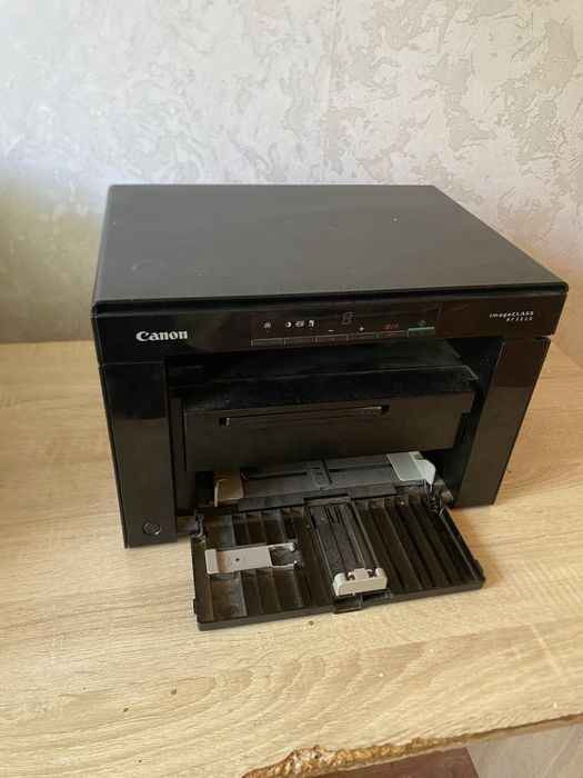 Принтер Canon MF-3010