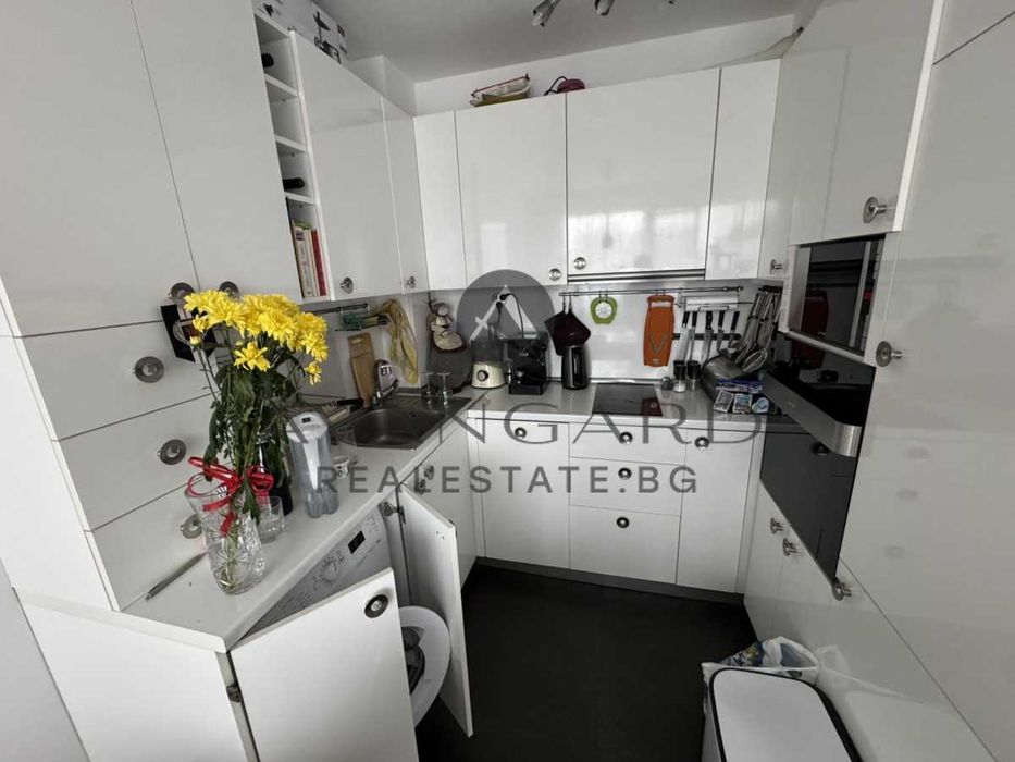 Продава се Тристаен апартамент в Пловдив, Кършияка - 89 кв.м за 1330 €/кв.м - Снимка #3