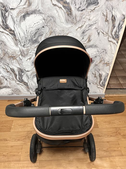 Продам детскую коляску