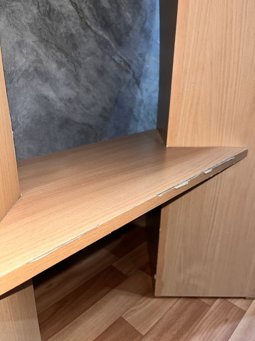 Стол кухонный