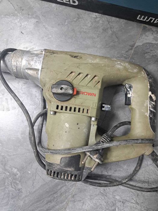 Перфоратор Crown (922160 г. Кокшетау, ул. Абая 128, 21)