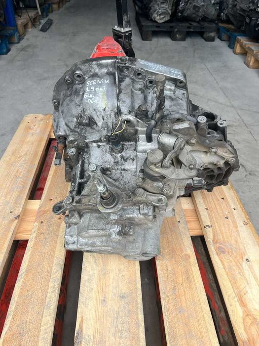 Скоростна Кутия RENAULT MEGANE SCENIK 1.9 DCI 05г.-Ръчна 6ск.