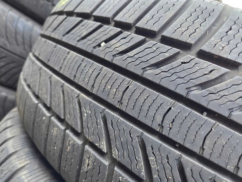 2бр Зимни гуми 245 65 17 - Continental - DOT 2024