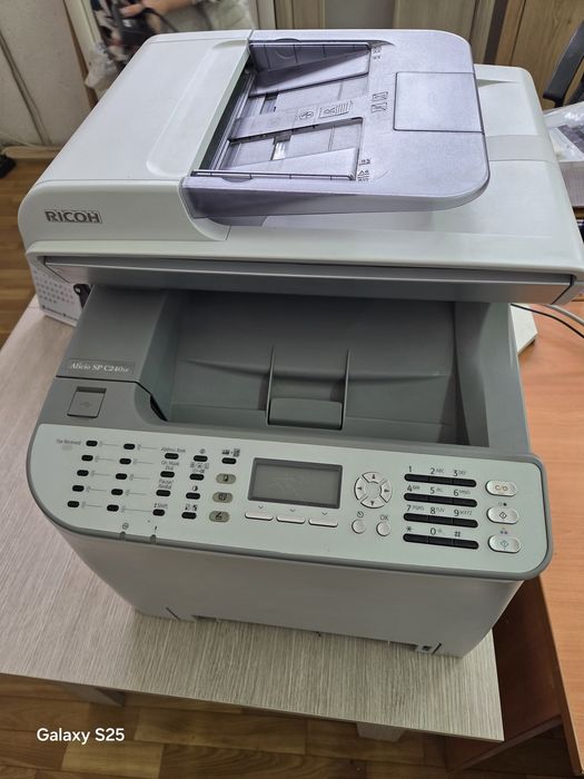 Ricoh SP240SF Принтер 4в1