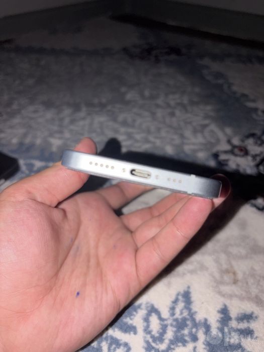 Iphone 15  arzoni