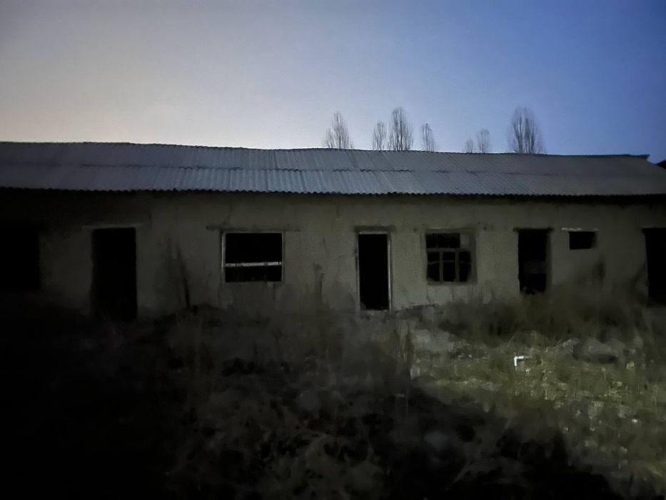 Uchastka 8 sotix 5 xona