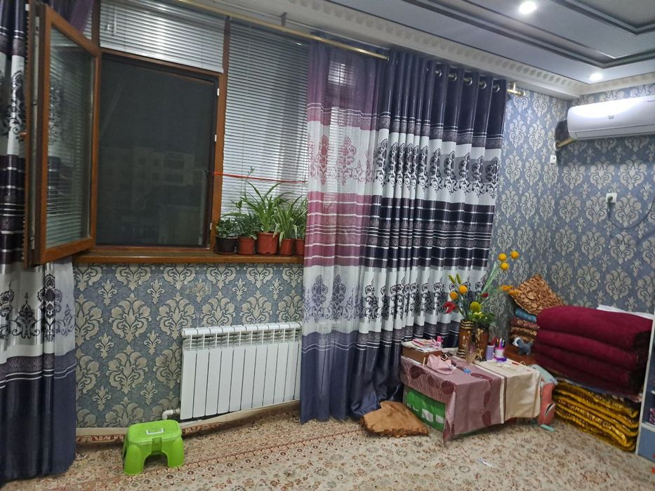 Квартира сотилади 100кв 3 хона.евро ремонт .жихозлари билан.