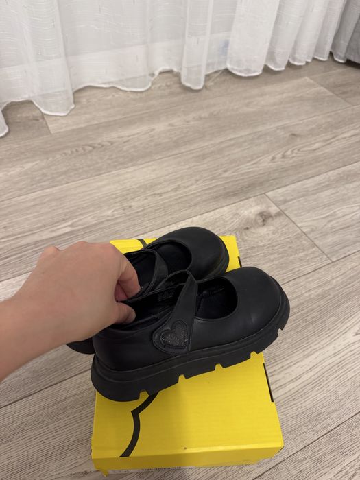 Продам лоферы для девочек Haberdo 31р