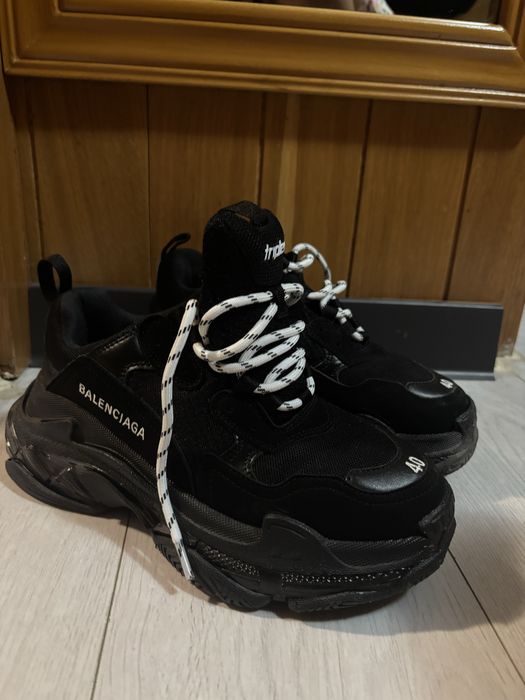 Balenciaga triple S