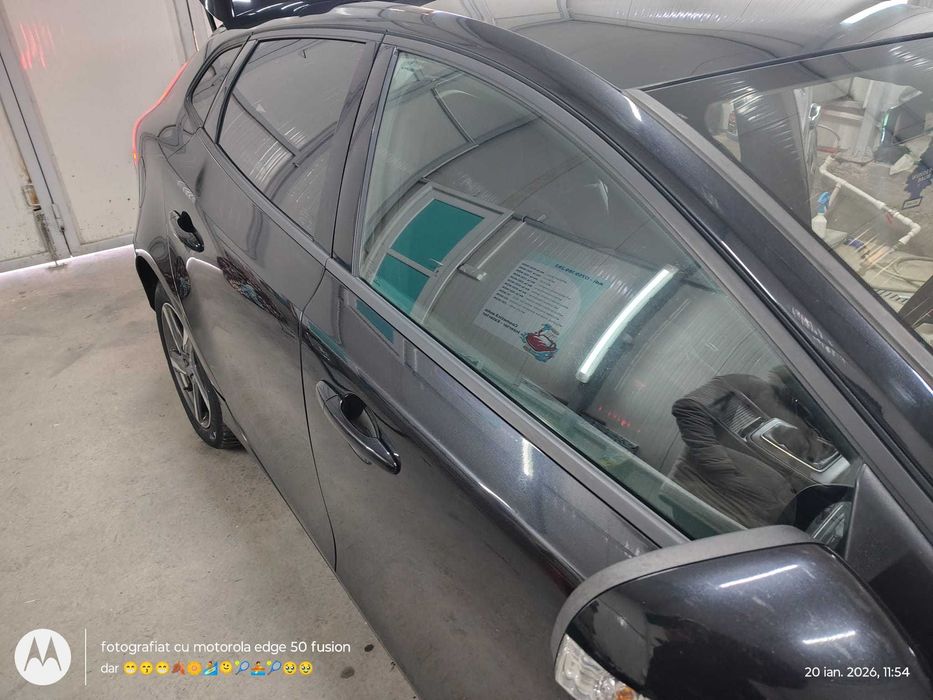 De vanzare Volvo V40,D3 unic propietar in tara.