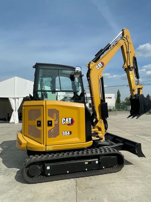 Închiriez/inchiriere/închiriat/Excavator 5t