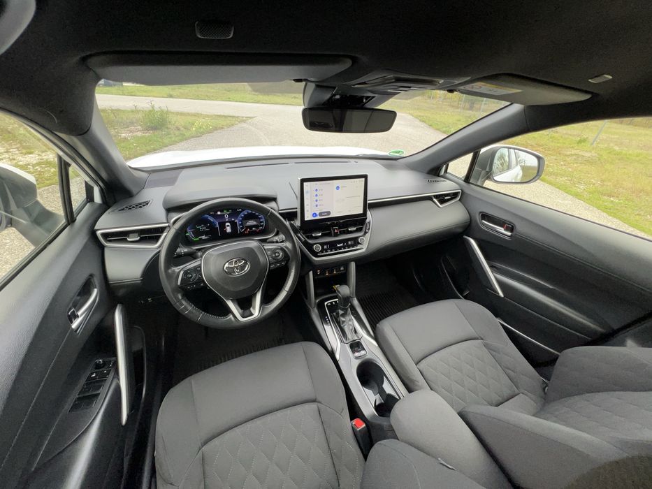 Toyota Corolla Cross An Fab.06/2023 2.0i Hybrid Automat CVT !