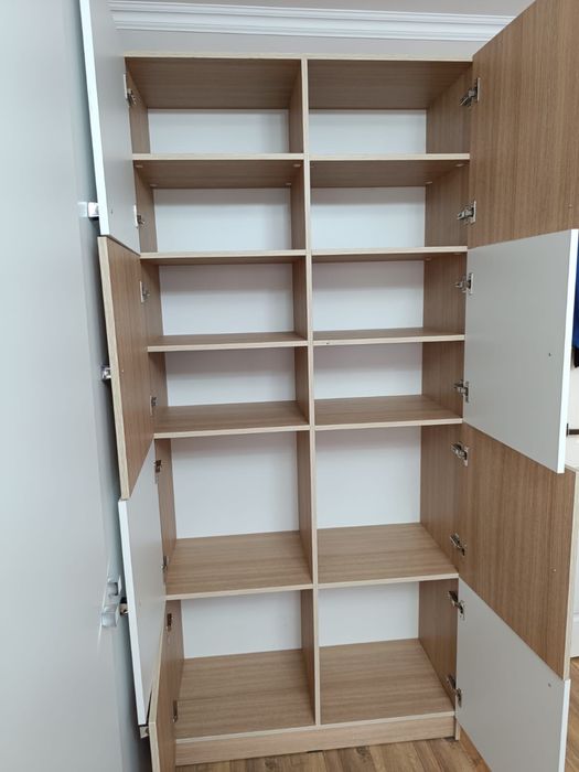 Продам угловой шкаф