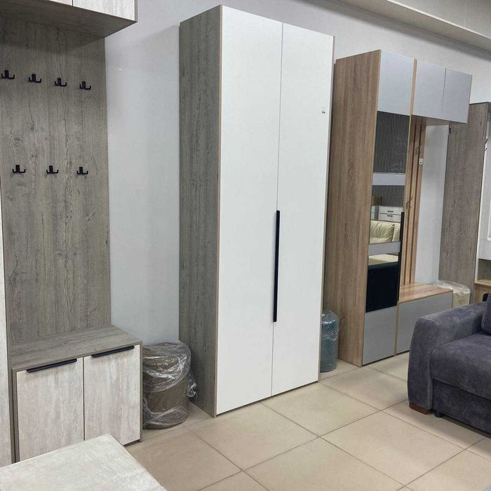 Шкаф-пенал Витра с выдвижным ящиком. Рассрочка! Бесплатная доставка!