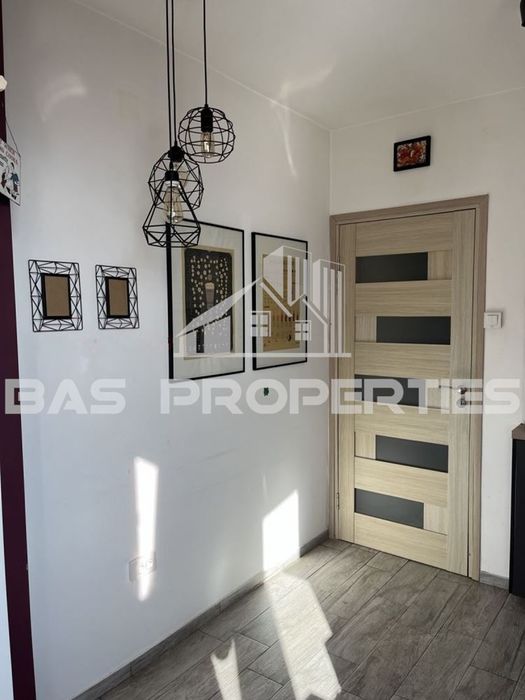 Продава се Тристаен апартамент в София, Борово - 75 кв.м за 3200 €/кв.м - Снимка #11