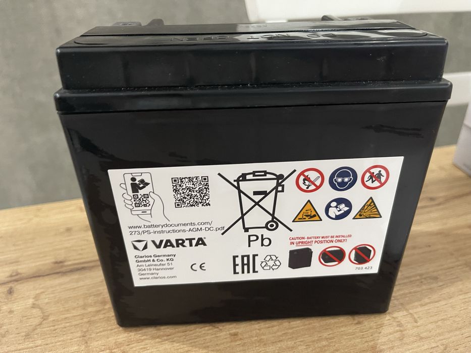 Varta baterie moto