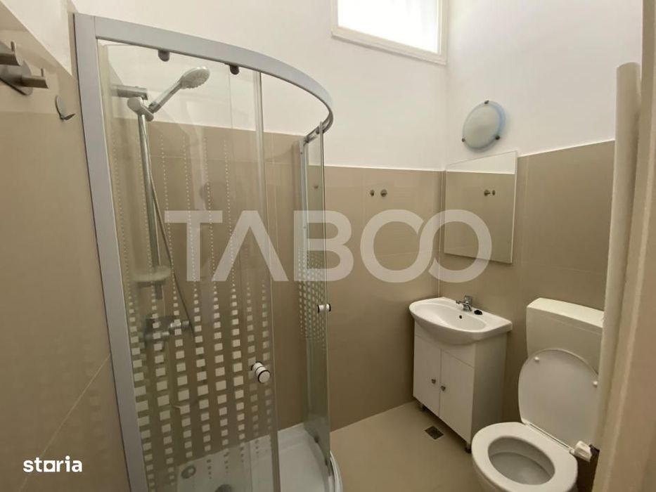 Garsoniera de inchiriat 42mpu mobilata utilata zona Centrul Istoric
