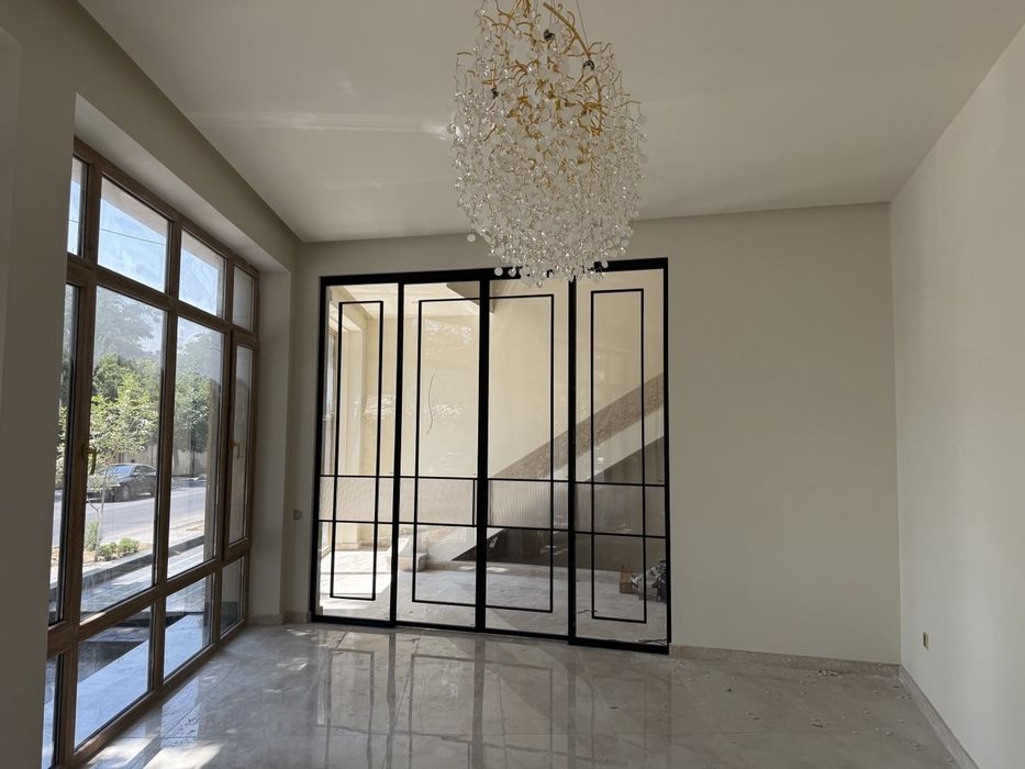 Шикарное офисное здание, Ракатбоши