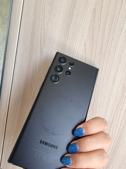 Продам самсунг s22 ultra
