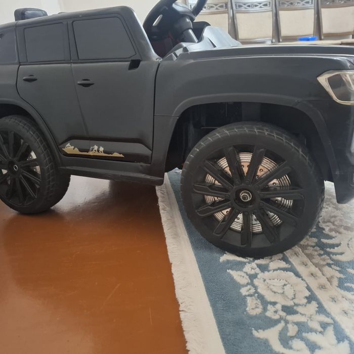 Продам крузак 200.