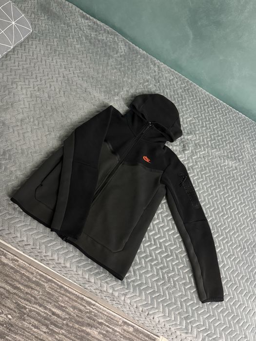 Hanorac Nike Tech Negru Dark Grey M