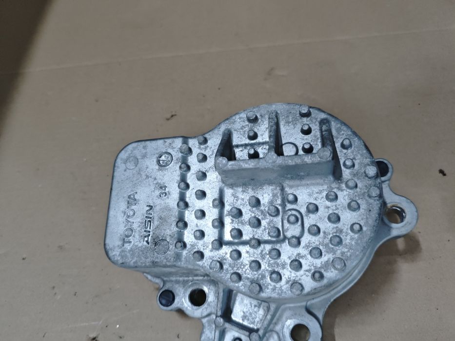Водна помпа за Toyota Auris,CHR 1.8 hybrid