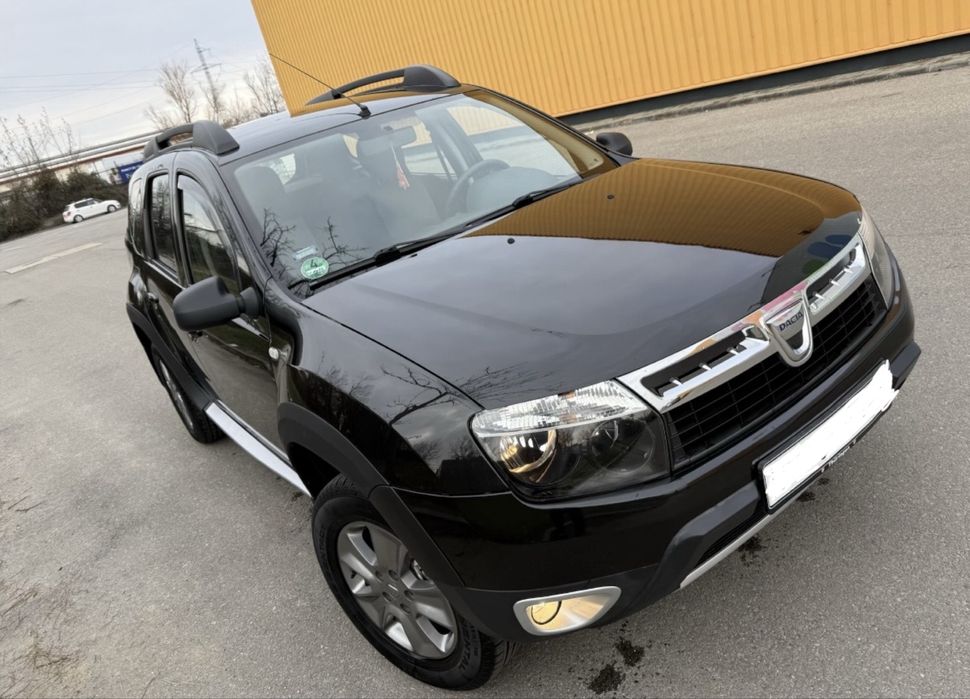 Dacia duster 4x4 1.6 16 valve benzina gpl