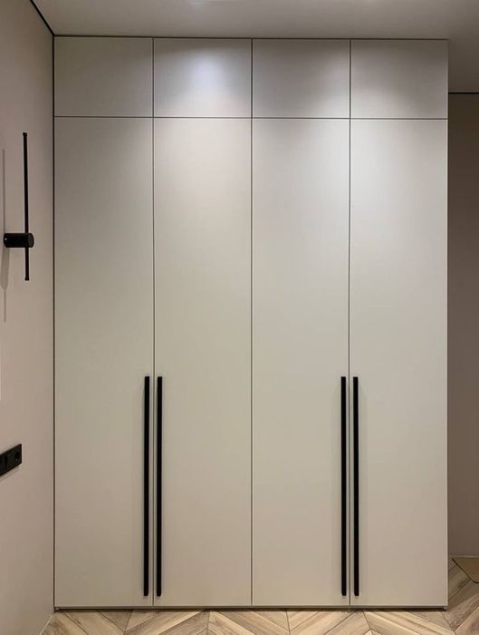 Zakaz shkaf yasimiz istalgan razmerda 5 ish kunida bitadi !