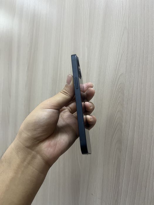 продам Айфон 13 128ГБ 100%