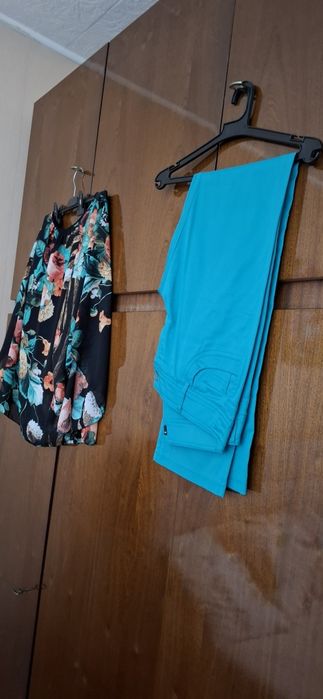 Флорална туника и панталон