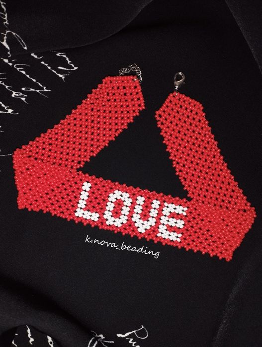 Украшения чокеры из бисера